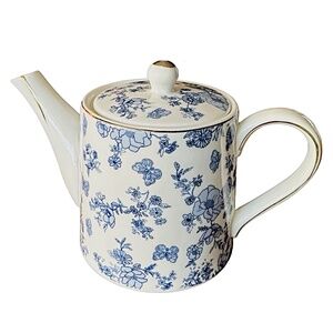 GRACE TEAWARE Fine Porcelain Coffee Pot Teapot Blue Floral & Butterfly